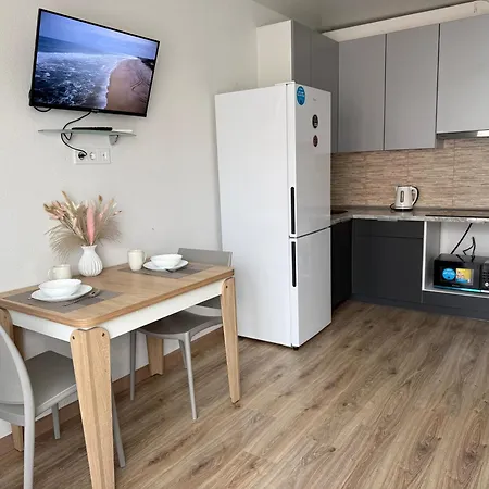 посуточно одесса, жк артвиль, аквапарк Apartment *